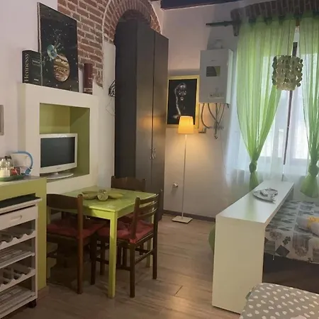 Station - 5min To Duomo